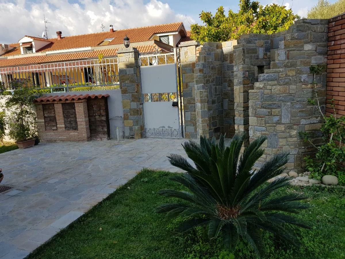 Villa Oasi Peppa Ascea Esterno foto